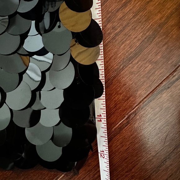 Anthropologie Eva Franco Black Sequin Short Sleeve Tee with Paillettes XLP - Picture 9 of 10